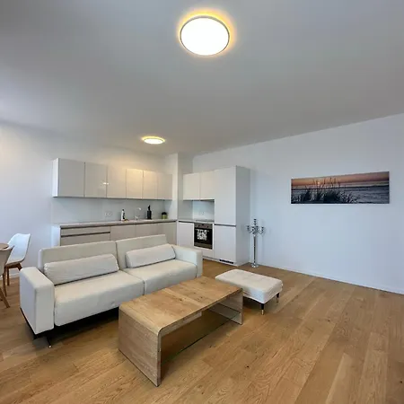 Vyhlad Na Mesto, 24. Poschodie, Free Parking Apartment Bratislava
