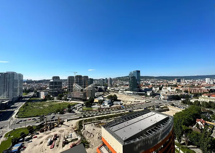 Vyhlad Na Mesto, 24. Poschodie, Free Parking Apartmán Bratislava