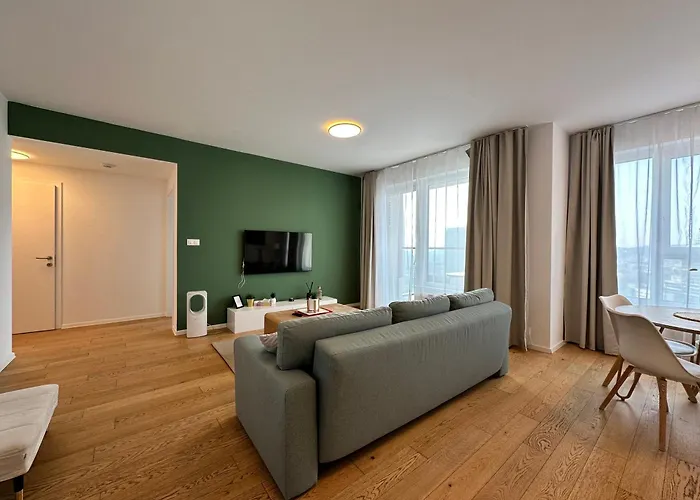 Vyhlad Na Mesto, 24. Poschodie, Free Parking Daire