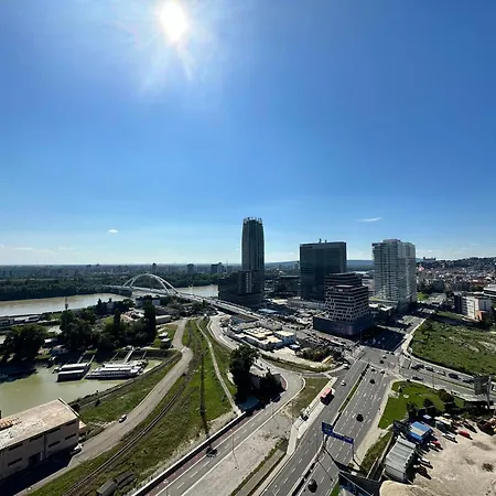 Vyhlad Na Mesto, 24. Poschodie, Free Parking *